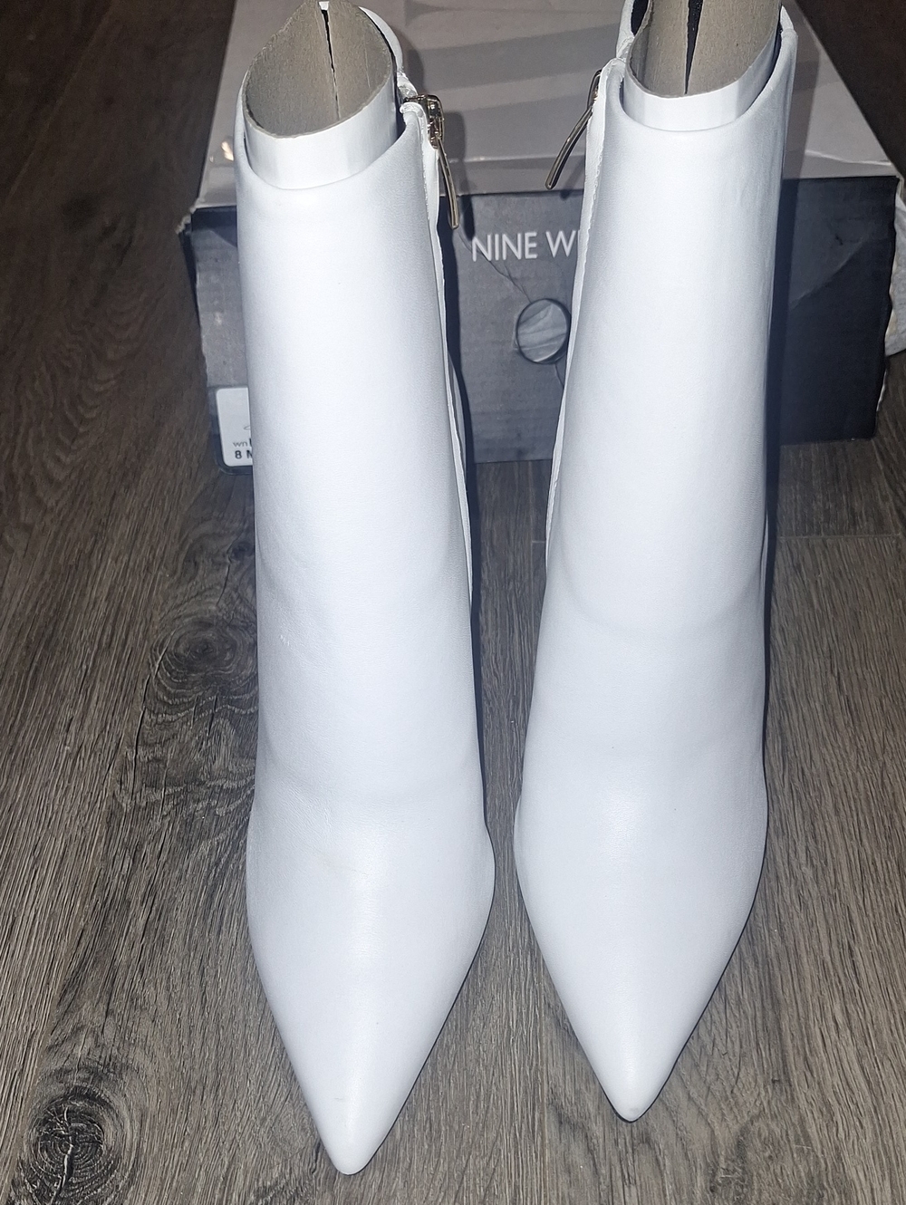 Size 8 Nine West White Bolana Boots